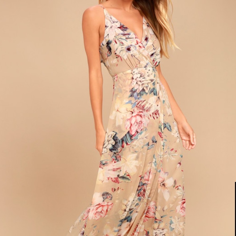 🆕 NWT! Beige Floral Print Maxi Dress LuLus